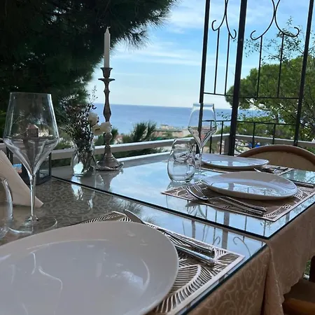 Pineta Hotel *